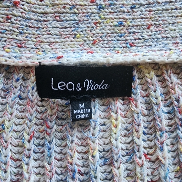 Lea & Viola button Front V-neck Cardigan Sweater Long Sleeve - Medium - Picture 6 of 6